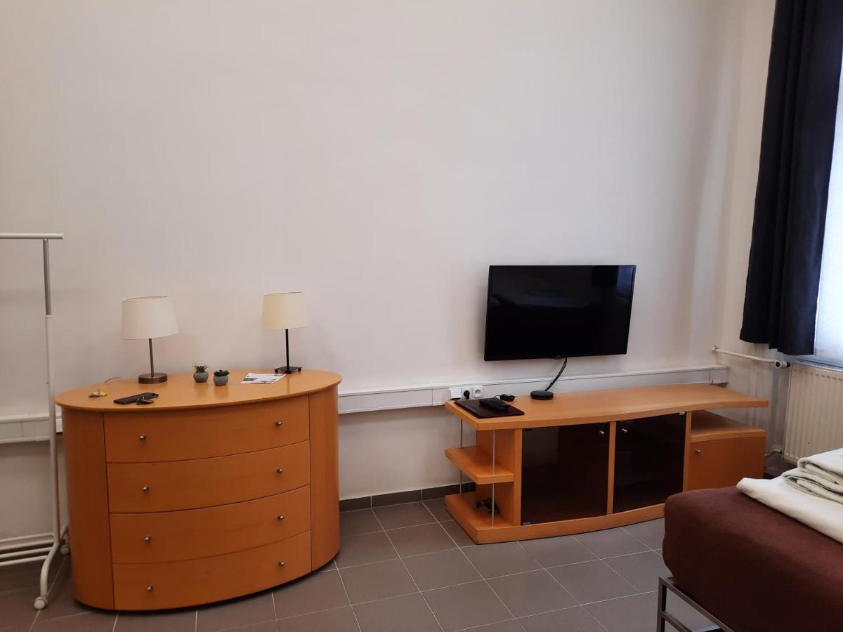Villa Cafe Krnov Eksteriør billede